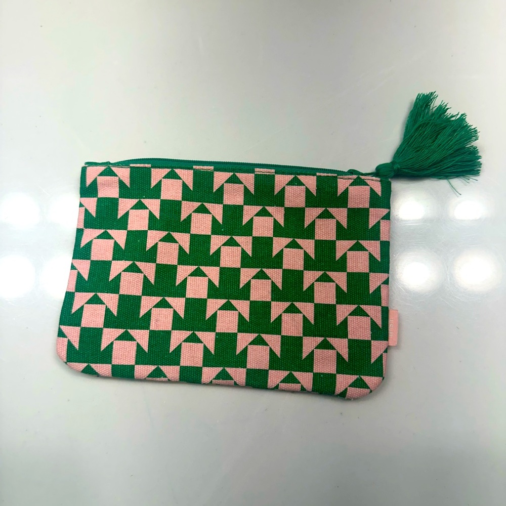 IPSY make up bag